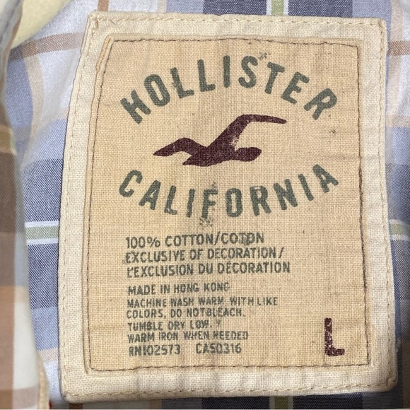 Hollister Button Down Shirt - Picture 4 of 4